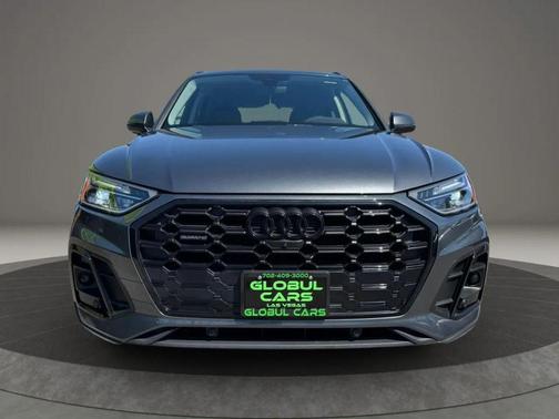 Daytona Gray Pearl Effect 2022 Audi Q5 45 S line Premium Plus