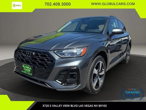 Daytona Gray Pearl Effect 2022 Audi Q5 45 S line Premium Plus SUV