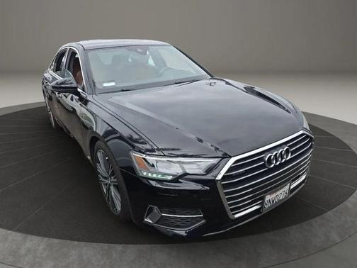 Mythos Black Metallic 2019 Audi A6 45 Premium