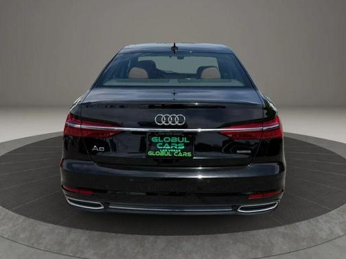 Mythos Black Metallic 2019 Audi A6 45 Premium