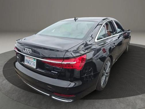 Mythos Black Metallic 2019 Audi A6 45 Premium