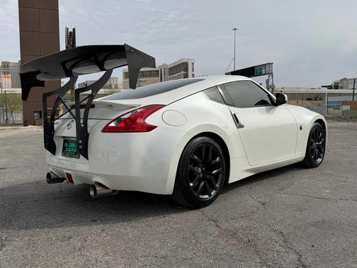 2016 Nissan 370Z Base