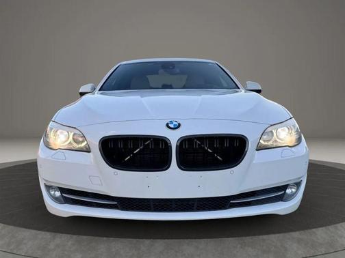 2012 BMW 528 528i Sedan 4D