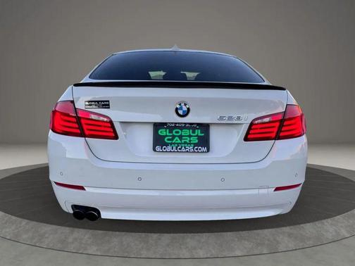 2012 BMW 528 528i Sedan 4D