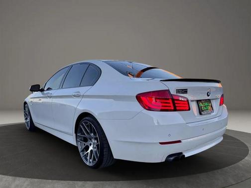 2012 BMW 528 528i Sedan 4D