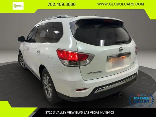 2015 Nissan Pathfinder SV