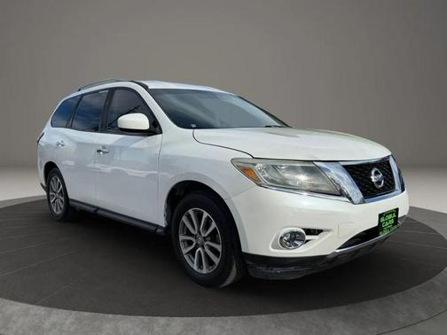 2015 Nissan Pathfinder SV