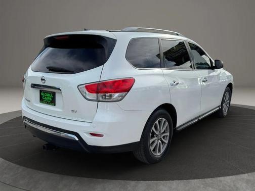 2015 Nissan Pathfinder SV