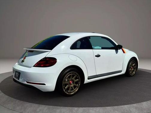 2018 Volkswagen Beetle 2.0T S