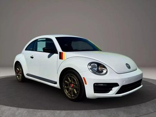 2018 Volkswagen Beetle 2.0T S