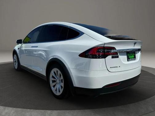 2018 Tesla Model X 100D Sport Utility 4D