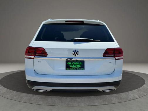 Pure White 2019 Volkswagen Atlas 3.6L SE w/Technology