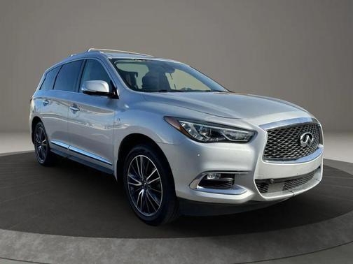2017 INFINITI QX60 Base