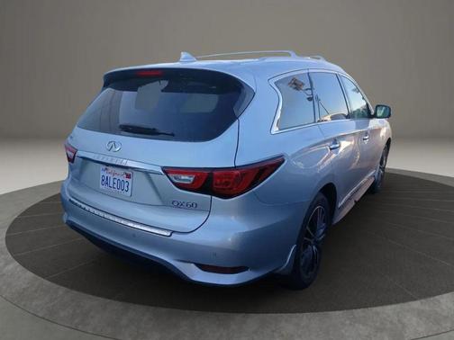 2017 INFINITI QX60 Base