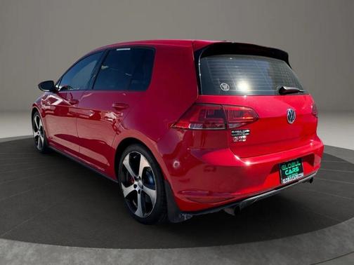 2016 Volkswagen Golf GTI 2.0T Autobahn w/Performance Package 4-Door