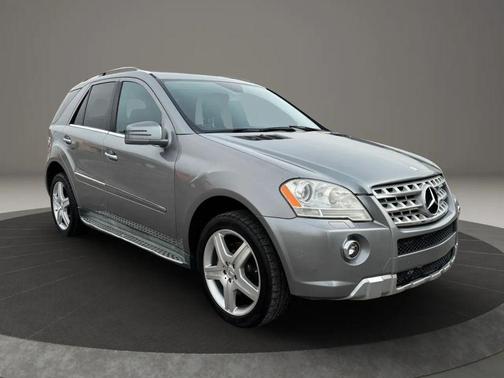 2011 Mercedes-Benz M-Class 4MATIC