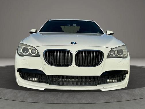 2015 BMW 740 740i Sedan 4D