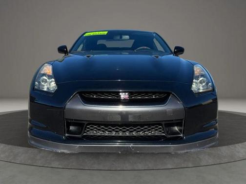 2010 Nissan GT-R Premium