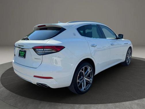 2021 Maserati Levante S GranLusso