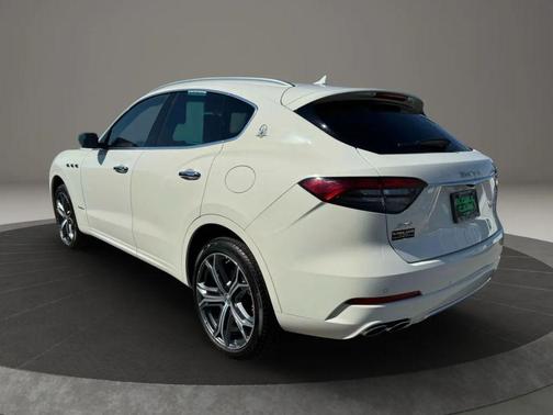 2021 Maserati Levante S GranLusso