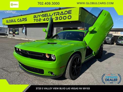 Green Go Clearcoat 2017 Dodge Challenger GT