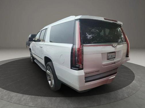 2018 Cadillac Escalade ESV Sport