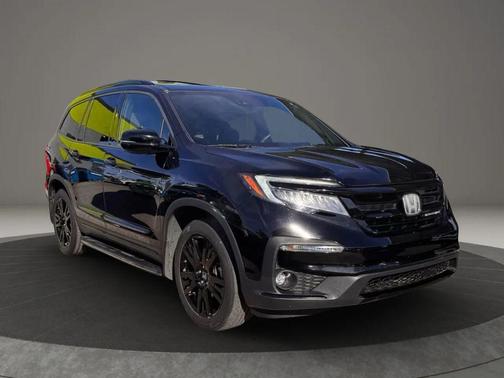2020 Honda Pilot AWD Black Edition