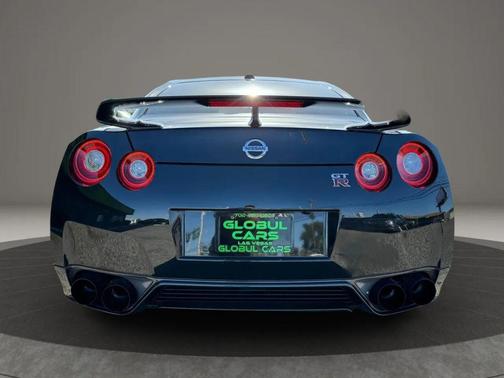 2016 Nissan GT-R Premium