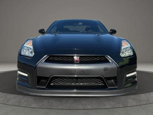 2016 Nissan GT-R Premium
