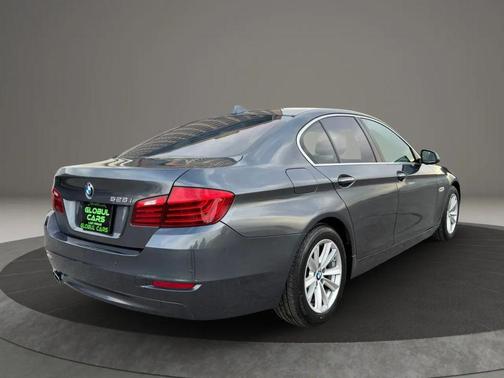 2016 BMW 528 528i Sedan 4D