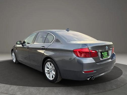 2016 BMW 528 528i Sedan 4D