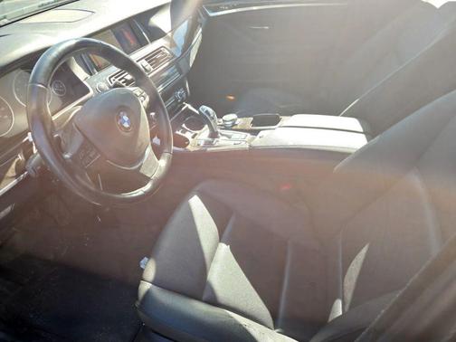 2016 BMW 528 528i Sedan 4D