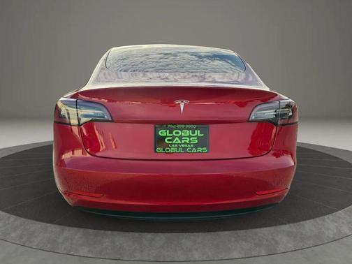 2022 Tesla Model 3 Standard Range