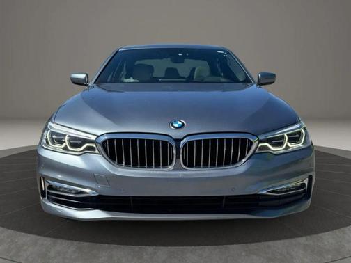 2017 BMW 540 540i Sedan 4D