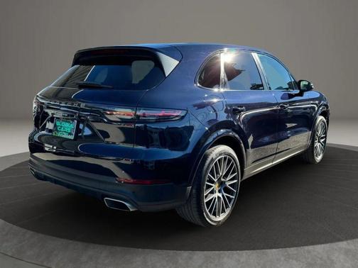 2021 Porsche Cayenne Cayenne