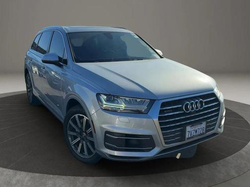 2017 Audi Q7 3.0T Premium