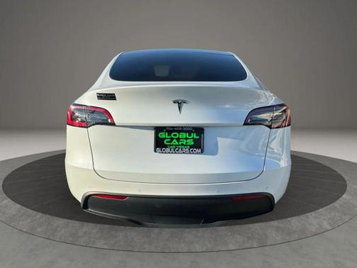 2021 Tesla Model Y Standard Range Rear-Wheel Drive