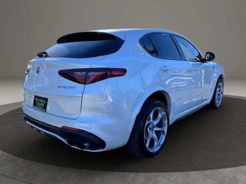 2019 Alfa Romeo Stelvio Ti Sport