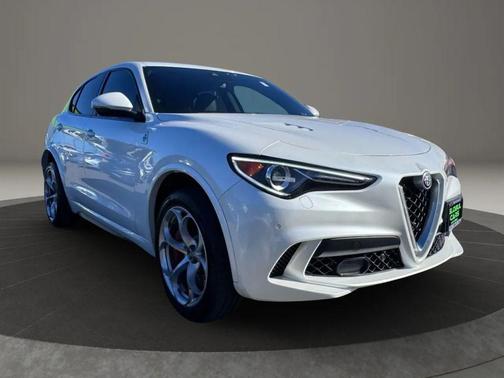 2019 Alfa Romeo Stelvio Ti Sport