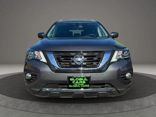 2020 Nissan Pathfinder Platinum 2WD