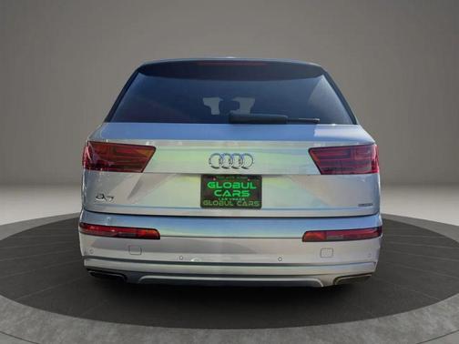 2019 Audi Q7 55 Premium Plus