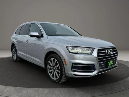 2019 Audi Q7 55 Premium Plus