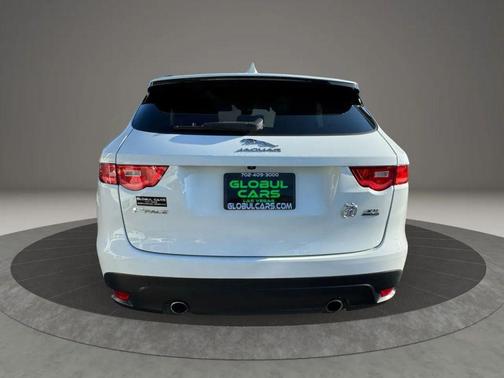 2019 Jaguar F-PACE 30t Prestige