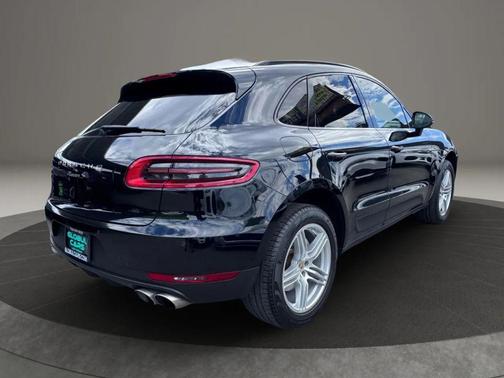 2017 Porsche Macan S
