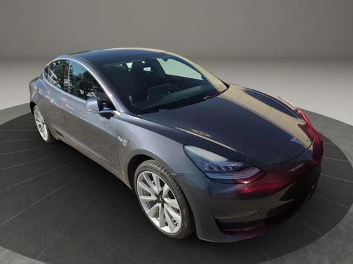 Gray 2020 Tesla Model 3 Standard Range Plus