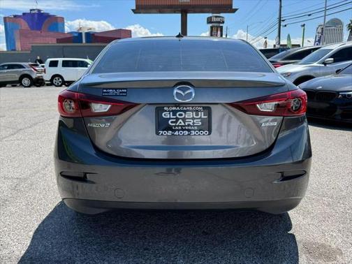 2018 Mazda Mazda3 Touring
