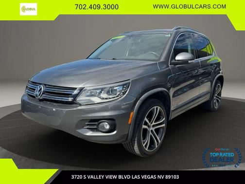 Pepper Gray Metallic 2017 Volkswagen Tiguan 2.0T SEL SUV