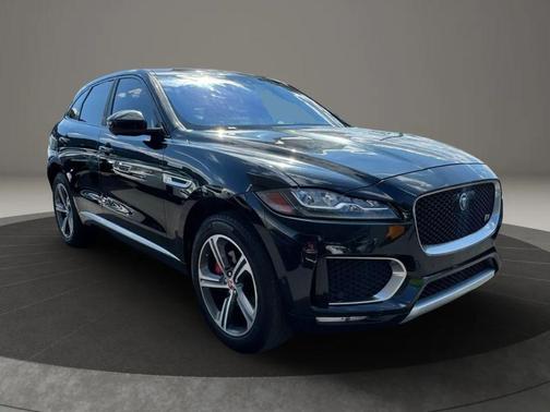 2017 Jaguar F-PACE S