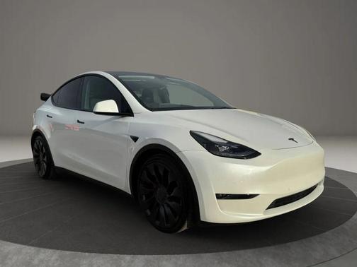 2022 Tesla Model Y Performance Dual Motor All-Wheel Drive