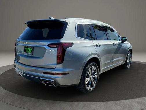 2025 Cadillac XT6 Premium Luxury FWD